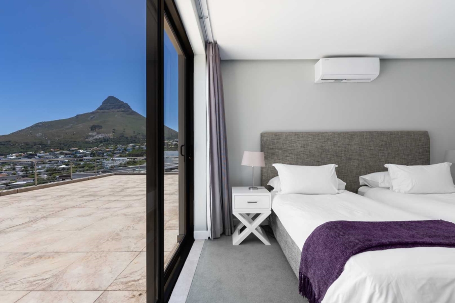 7 Bedroom Property for Sale in Camps Bay Western Cape